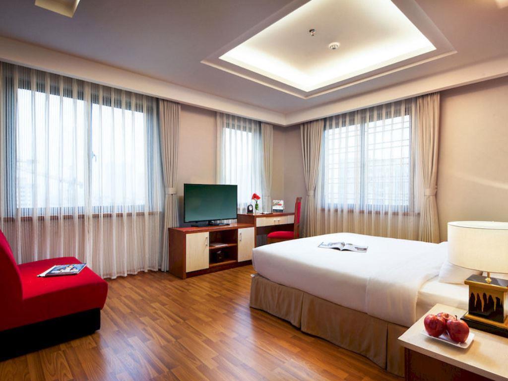 Luxeden Hotel Hanoi Bagian luar foto
