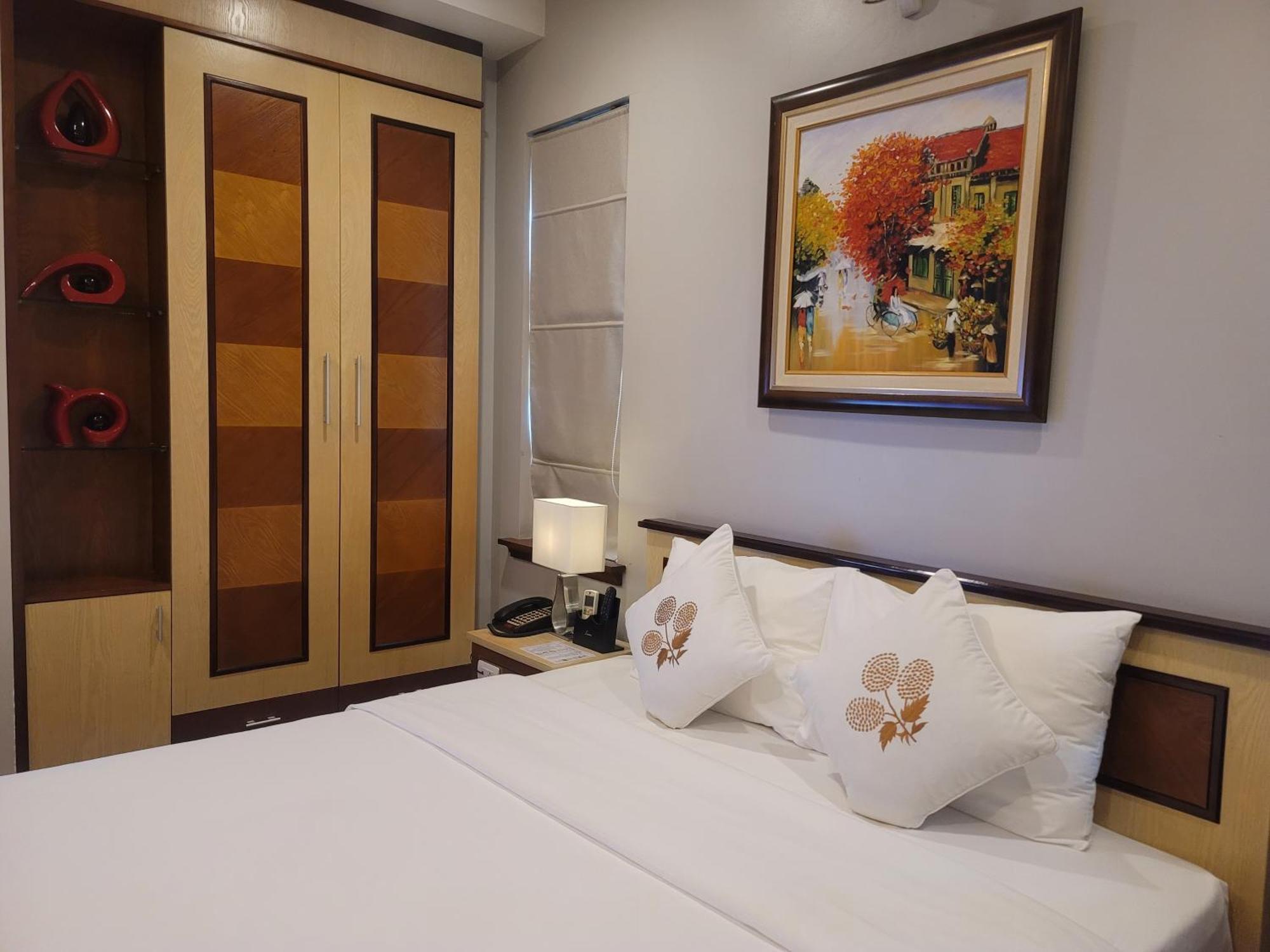 Luxeden Hotel Hanoi Bagian luar foto